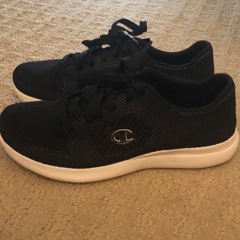 NWT Champion power flex shoes